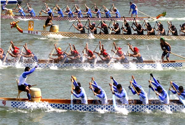 Dragon Boat Racing